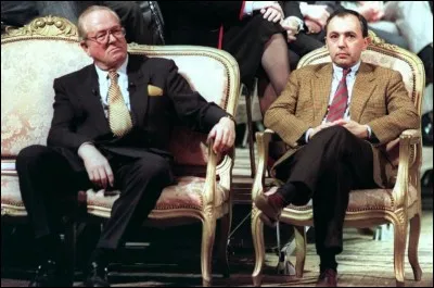 Dans le passé, il y a eu des embrouilles au FN : en 1998, Jean-Marie Le Pen cachait déjà ses fils à Mégret.