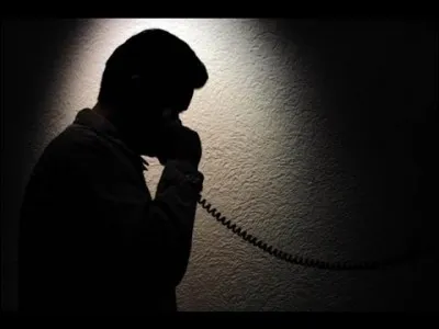 Qui est un 'tonton ou un 'cousin' pour la police ?