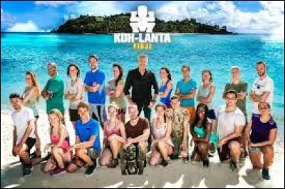 L'équipe jaune est composé des candidats ayant moins de 30 ans et l'équipe rouge est composé des candidats ayant plus de 30 ans. Quand les équipes vont-elles être entièrement recomposé ?