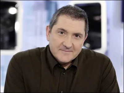 C - Quelle émission était présentée par Yves Calvi ?