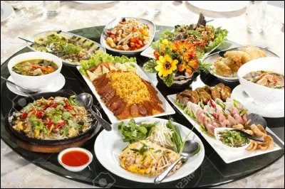 Dans quel ordre mange-t-on les plats au Japon ?