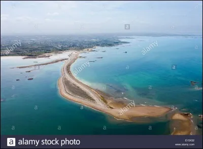 Comment s'appelle ce site exceptionnel situé dans les Côtes-d'Armor ?