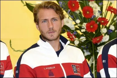 Dans quel sport se distingue-t-il ?