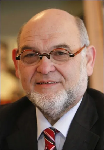 Qui est cet homme, candidat à l'élection présidentielle par le passé ?