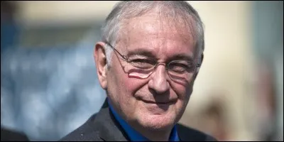 Qui est ce politicien, candidat à de multiples reprises à l'élection présidentielle ?