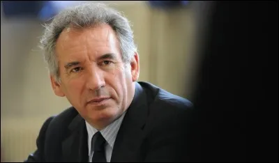 Qui est ce centriste ?