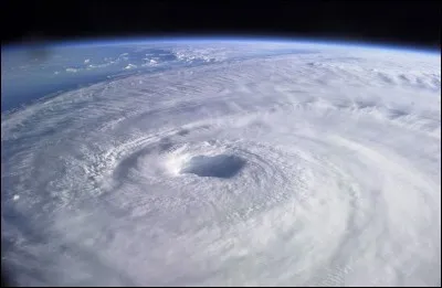 Lequel de ces pays a été touché par un ouragan récemment ? (septembre 2017)