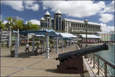 Quelle est la capitale de l'île Maurice ?