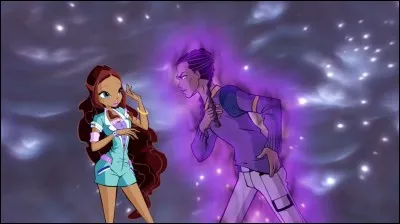 Comment s'appele le petit ami de Lyla ?