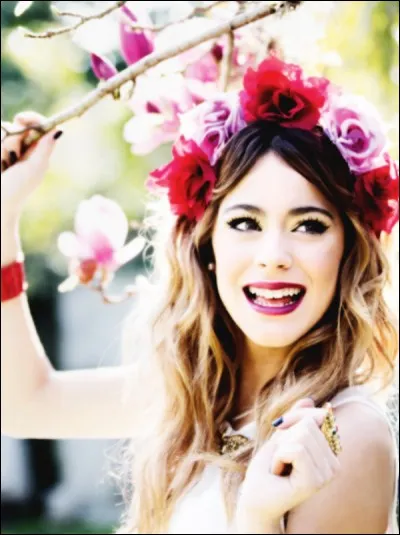 Quel est en réalité le nom de Violetta ?