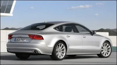 Quelle est cette marque de voiture ?