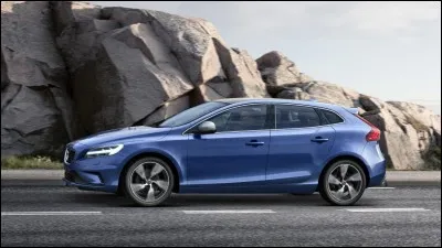 Quelle est cette marque de voiture ?