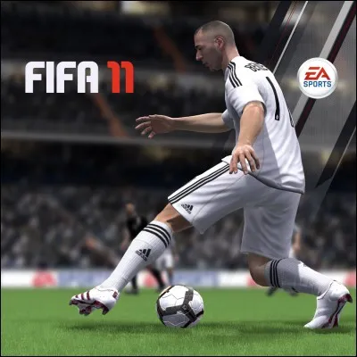 Quel(s) autre(s) buteur(s) jouai(en)t avec Benzema au Real dans Fifa 11 ?