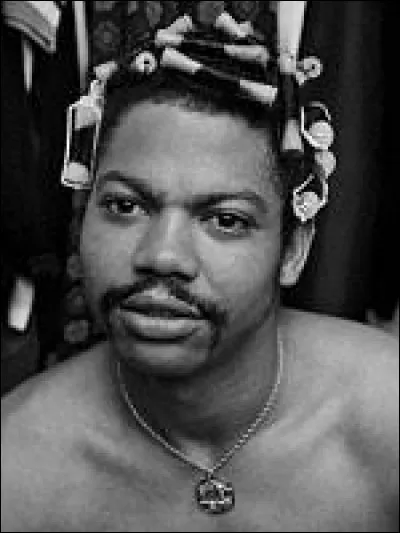 Dans quel sport, Dock Ellis s'est-il illustré au point de devenir une superstar ?