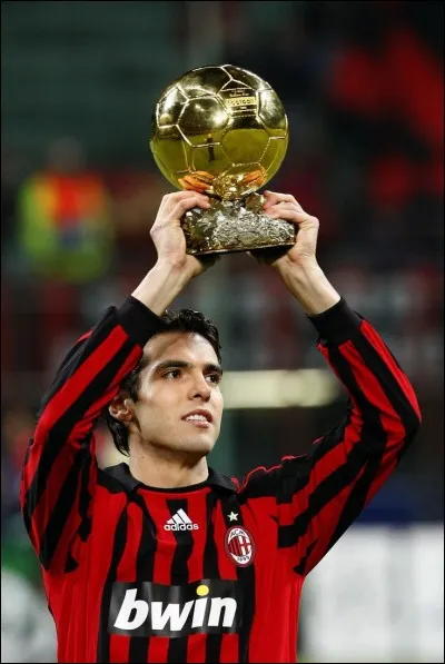 Ricardo Kaká a terminé meilleur buteur de la Ligue des champions 20062007, combien de buts avait-il inscrits ?