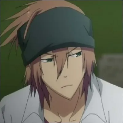 Garçon plutôt désinvolte et taciturne, c'est :