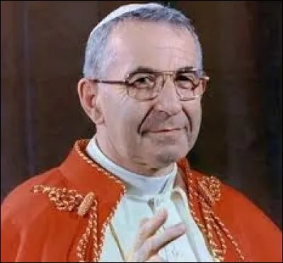 Combien de mois le pape Jean-Paul Ier a-t-il régné sur le Vatican ?