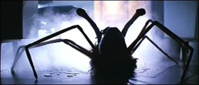 Ce monstre n'a pas de nom en dehors de The thing (La chose). Il s'empare de toute créature humaine ou animale, et l'intègre littéralement. Où vit la Chose ?