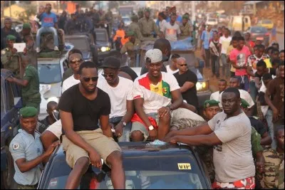 Quelle est la dernière phrase avant le refrain ?