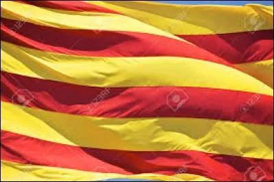 Quelle région d'Espagne a tenté d'organiser un referendum pour obtenir son indépendance le 01 / 10 / 17 ?