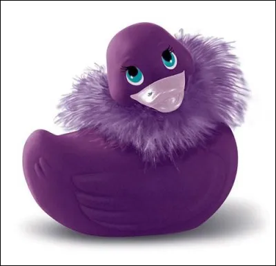 Le canard en plastique, ou canard de bain, continue d'égayer les baignoires. Il a aussi été adapté, par la firme allemande Fun Factory, qui en a fait... ?