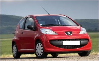 En quelle année fut lancée la 107 ?