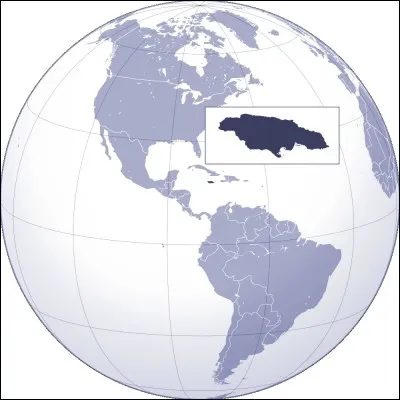 Quelle mer borde la Jamaïque ?