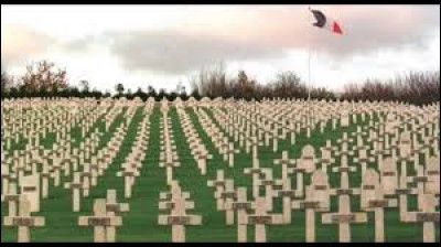Les Dropkick Murphys ont repris une chanson écrite en mémoire des soldats tombés lors de la Première Guerre mondiale : ''The Green Fields of France'' . Dans quel département le front ne s'est-il PAS installé ?