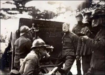 L'arme chimique est utilisée sur le front. 