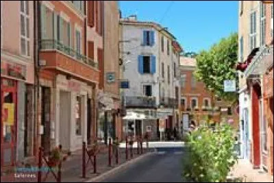 Je vous emm&egrave;ne en r&eacute;gion P.A.C.A. &agrave; la d&eacute;couverte de Salernes. Ville de l'arrondissement de Draguignan, connue pour ses tomettes et ses poteries, elle se situe dans le d&eacute;partement ...