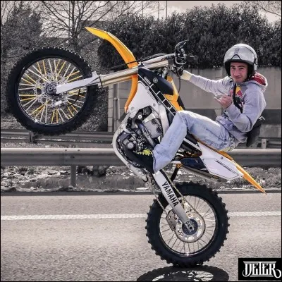Quel est le prénom de ce rider ?