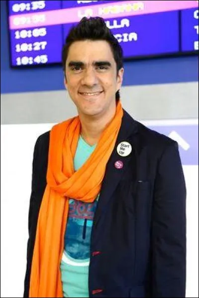 Comment s'appelle ce professeur ?