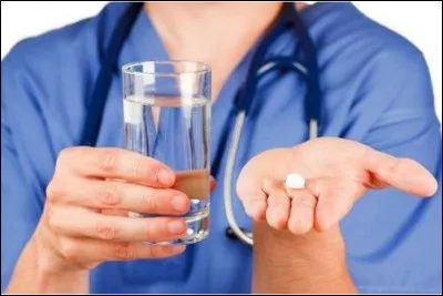 Parmi ces traitements, lesquels sont des traitements contre les MST ?