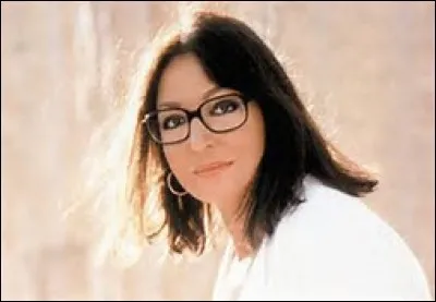 En 1984, quel titre du groupe ABBA reprend-elle en fran&ccedil;ais ?