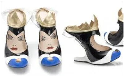 Ces jolies chaussures sont destinées à un personnage de conte de fée, qui est... ?