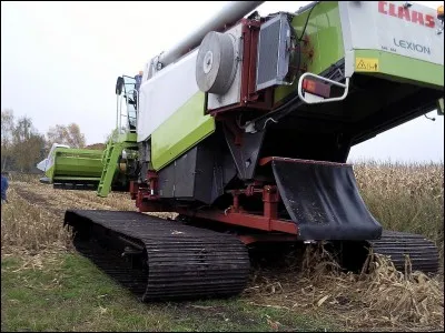 Si vous êtes malin, vous devriez trouver !
Quel véhicule est doté de chenilles ?