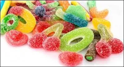 Julien va acheter des bonbons. Il va sûrement _____ donner.