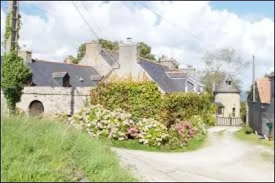 Je vous propose de partir en Bretagne à la découverte de Roscanvel. Presqu'île, dans le parc naturel régional d'Armorique, elle se situe dans le département ...