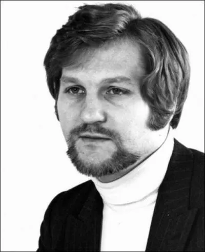 Assis !!... c'est Jean...