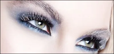Tu as les yeux...