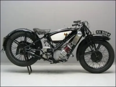 Une bicylindre 2 temps &agrave; refroidissement liquide ! Quelle est-elle ?