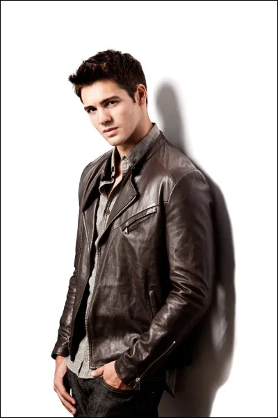 Comment s'appelle cet acteur ?