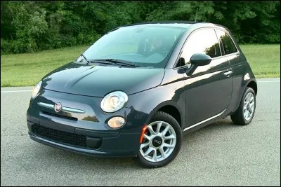 Quelle est cette marque de voiture ?