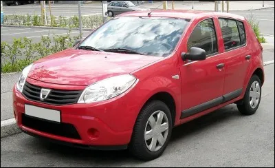 Quelle est cette marque de voiture ?