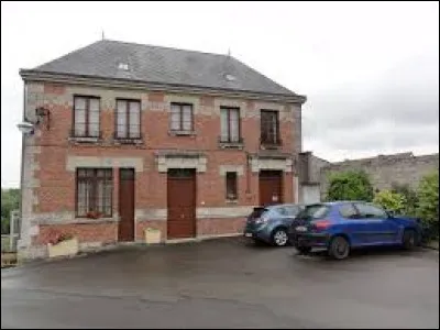 Village des Hauts-de-France, dans l'arrondissement de Soissons, Leury se trouve dans le d&eacute;partement ...
