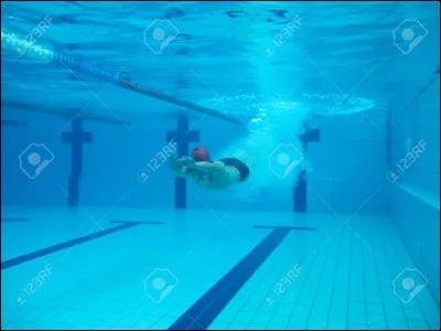 Vous avez de la compétition ! Un autre politicien commence à être plus populaire ! Comment y remédier ?