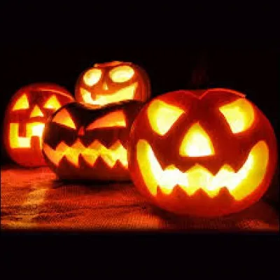 Quel nom donne-t-on à une citrouille lanterne que l'on expose pendant Halloween ?