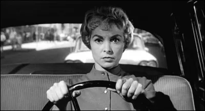 Dans le film "Psychose", Marion Crane change de voiture par prudence. Combien lui demande le garagiste en plus de sa voiture ?