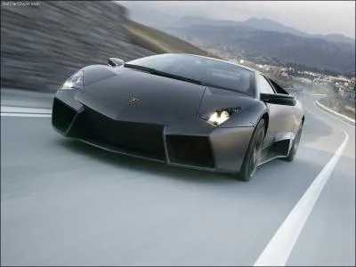 Lamborghini est une Marque ...