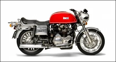 Et pour finir, quel est cet engin équipé d'un moteur de voiture ?